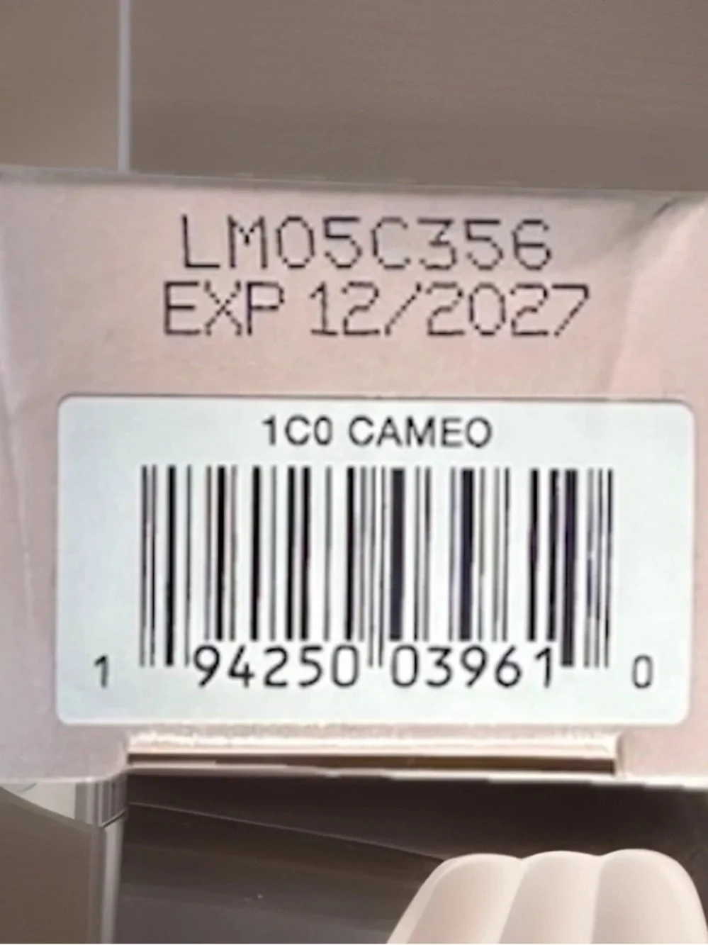 Laura Mercier Tinted Moisturizer Light Revealer Cameo Broad Spectrum SPF25 50mL